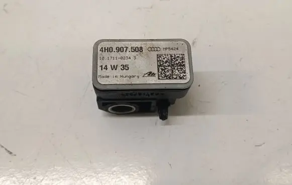Audi A8 S8 D4 4H Acceleration sensor 4H0907508