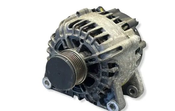 Citroen Berlingo Generator/alternator 9818677980