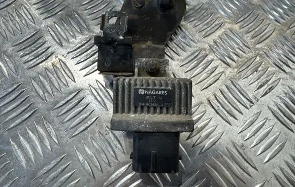Renault Master III Glow plug pre-heat relay 9640469680A BDNV712 9704290078