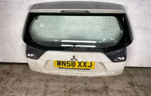 Mitsubishi Outlander Tailgate/trunk/boot lid
