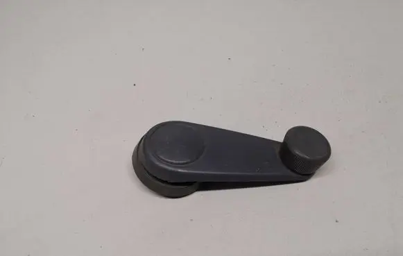 Mitsubishi Pajero Front door window winding handle MB546569