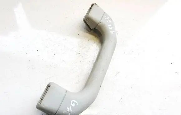 Skoda Octavia Mk1 (1U) Rear interior roof grab handle 1h0857007