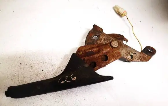 Mazda 626 Handbrake/parking brake lever assembly