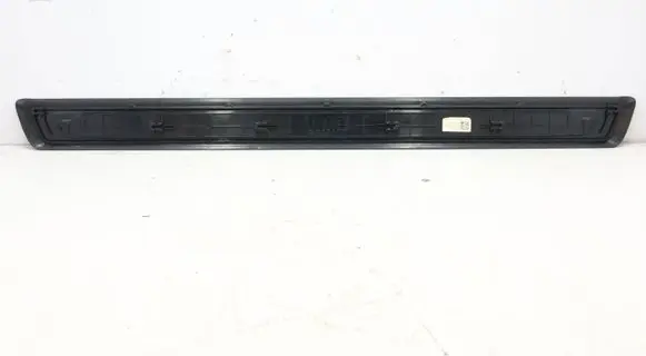 BMW 2 G42 Front sill trim cover 8077315 7482820 8098259