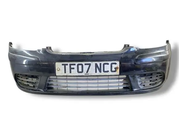 Volkswagen Golf Plus Front bumper