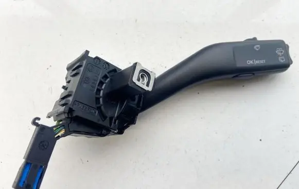 Skoda Octavia Mk2 (1Z) Wiper control stalk 1k0953519a