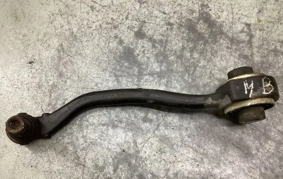 Mercedes-Benz C W203 Front control arm 1923