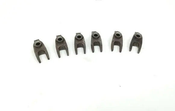 Maserati Ghibli Fuel Injector clamp holder 