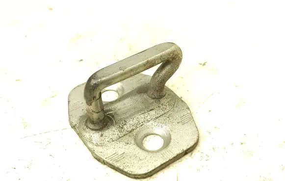 Mercedes-Benz Sprinter W906 Rear door lock loop/hook striker A9067200004