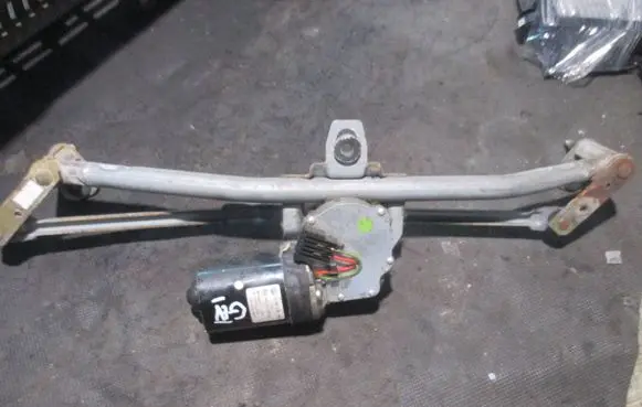 Volkswagen Golf V Front wiper linkage and motor 1J1955113A