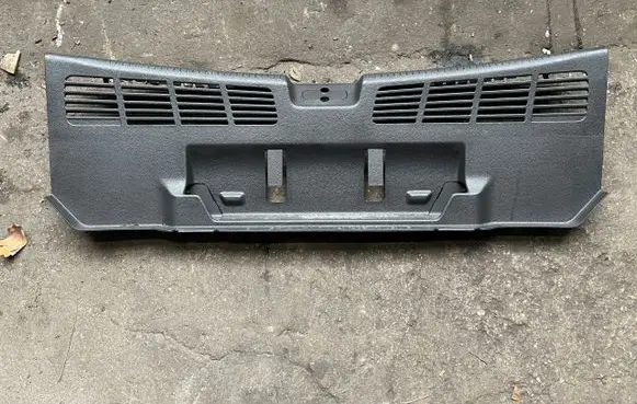 Opel Astra K Trunk/boot sill cover protection 39031930