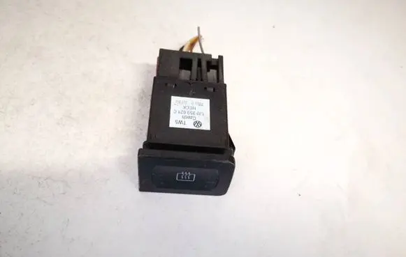 Volkswagen Golf IV Windscreen/window heater switch 1j0959621c