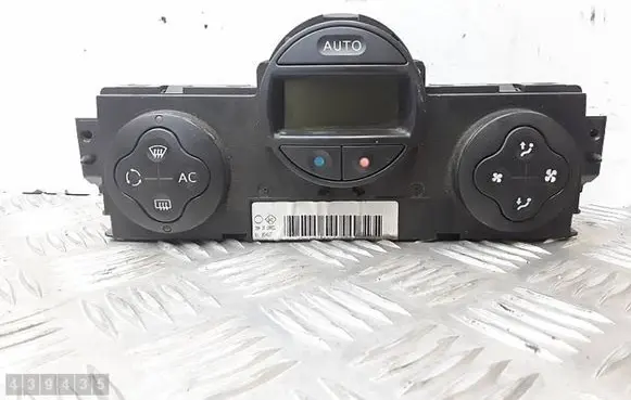 Renault Scenic II - Grand scenic II Climate control unit 8200344841