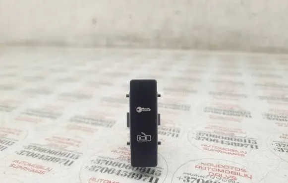Volkswagen Touareg I Central locking switch button 7L6962125