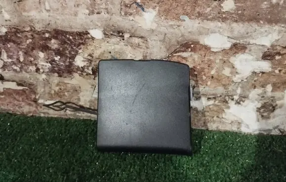 Nissan Qashqai Front tow hook cap/cover 622A04EA0A