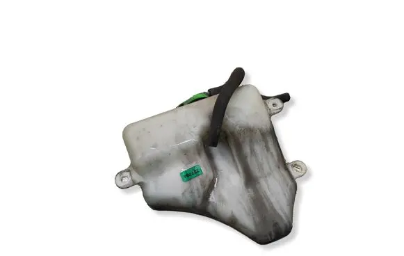 Suzuki SX4 Coolant expansion tank/reservoir 
