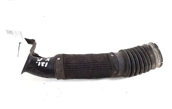 Toyota RAV 4 (XA20) Air intake duct part 17750-28010