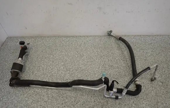 Hyundai Sonata Air conditioning (A/C) pipe/hose