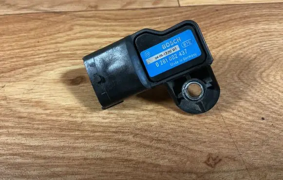 Opel Signum Air pressure sensor 0281002437
