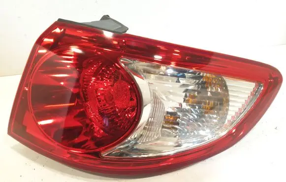 Hyundai Santa Fe Rear/tail lights 924022B000