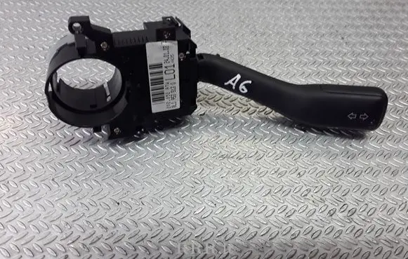 Audi A6 S6 C5 4B Indicator stalk