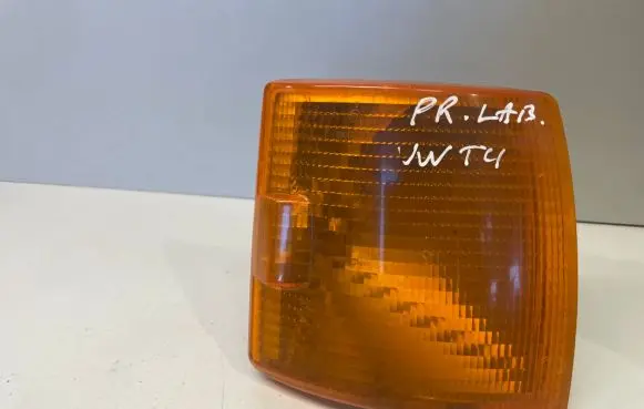 Front indicator light