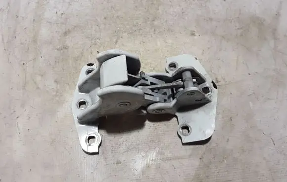 Renault Trafic III (X82) Loading door upper hinge 904002929R