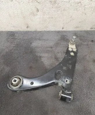 Polestar 2 Front lower control arm/wishbone 32333546
