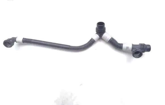 Tesla Model 3 Engine coolant pipe/hose 107757700E