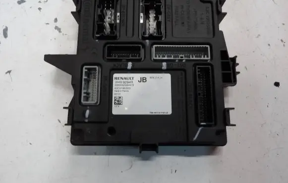 Renault Captur II Other control units/modules 284B29294R A3C07460503