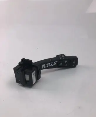 Volvo V40 Indicator stalk 31394008