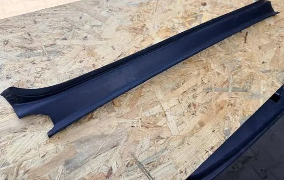 Audi A3 S3 8P Wiper trim 8P3827229A
