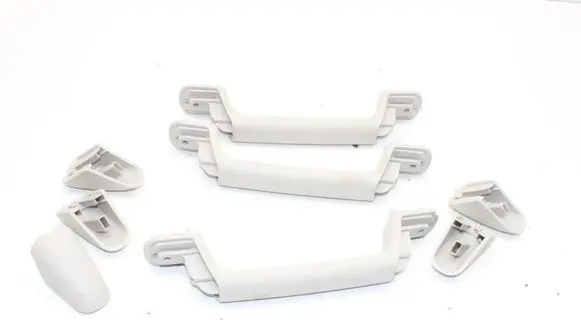 Dacia Sandero III A set of handles for the ceiling 
