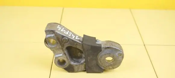 Honda Insight Engine mounting bracket LDA3