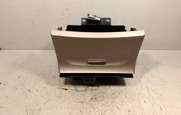 Jeep Grand Cherokee Glove box central console X90020212MR