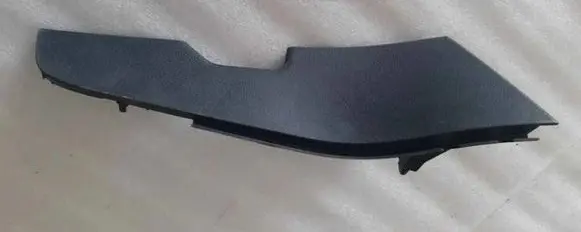 Nissan Leaf I (ZE0) Center console decorative trim 968P25SH0B 968PB5SH0B