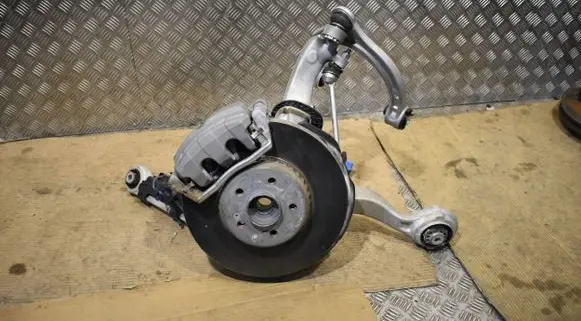Mercedes-Benz C W206 Rear wheel hub