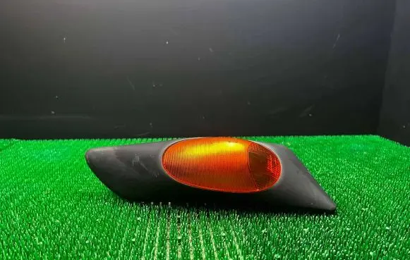 Iveco Daily 35 - 40.10 Front indicator light 500322577 0213800