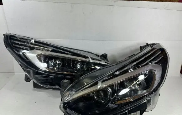 Ford S-MAX Headlight/headlamp