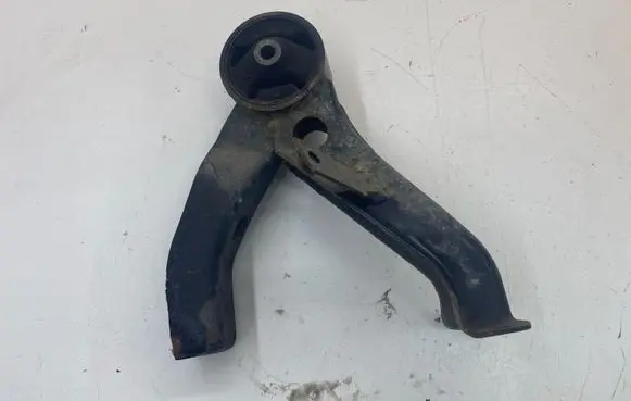 Mitsubishi Outlander Gearbox mount MNI84059