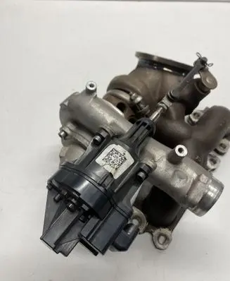 BMW M4 F82 F83 Turbo 7850279 4933562052 15022400090
