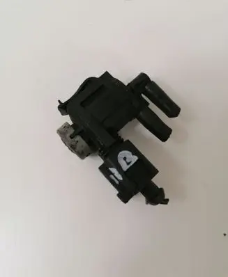 Skoda Superb B6 (3T) Vacuum valve 1K0906283A