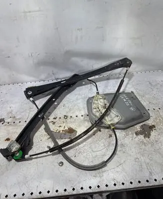 Volkswagen Golf V Front door window regulator with motor 1K0959793J 05075710 10100607031403
