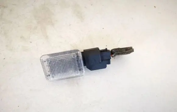 Volvo V50 Other interior light 8687610