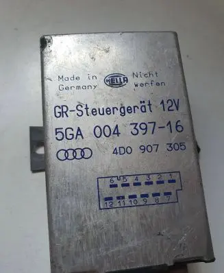 Audi A4 S4 B5 8D Cruise control unit/module 5GA00439716 4D0907305 6M54321