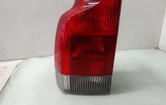 Volvo XC70 Rear/tail lights 9154497