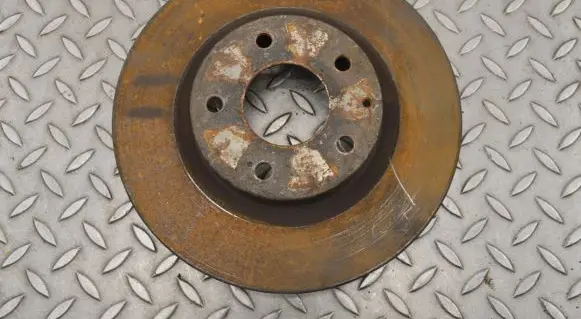 Mazda 3 II Front brake disc