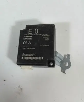 Toyota C-HR I Keyless (KESSY) go control unit/module 897B0F4010