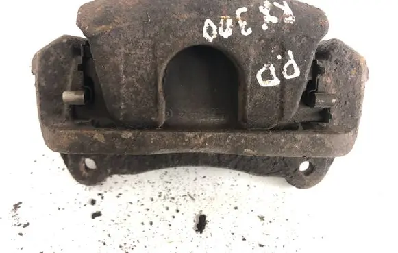 Lexus RX 300 Front brake caliper