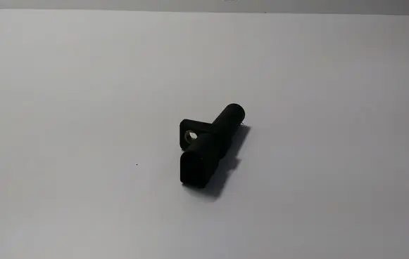 Mercedes-Benz E W210 Crankshaft position sensor 0031532828